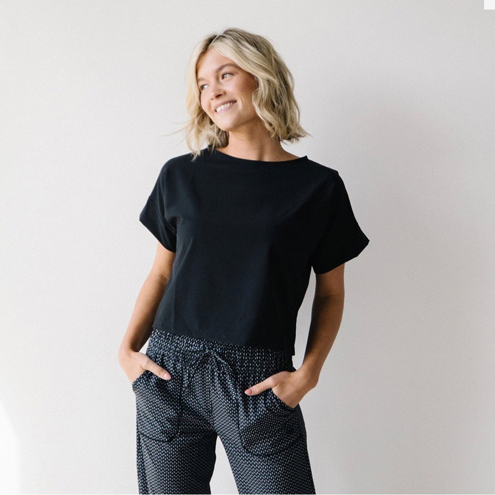 Albion Black Short Sleeve Tee